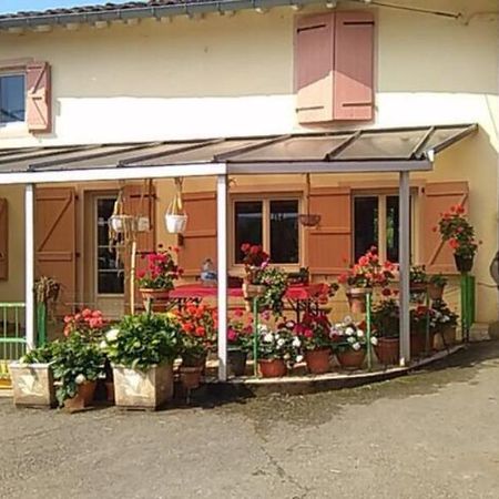 Gite A La Ferme Montesquieu-Avantes Екстер'єр фото