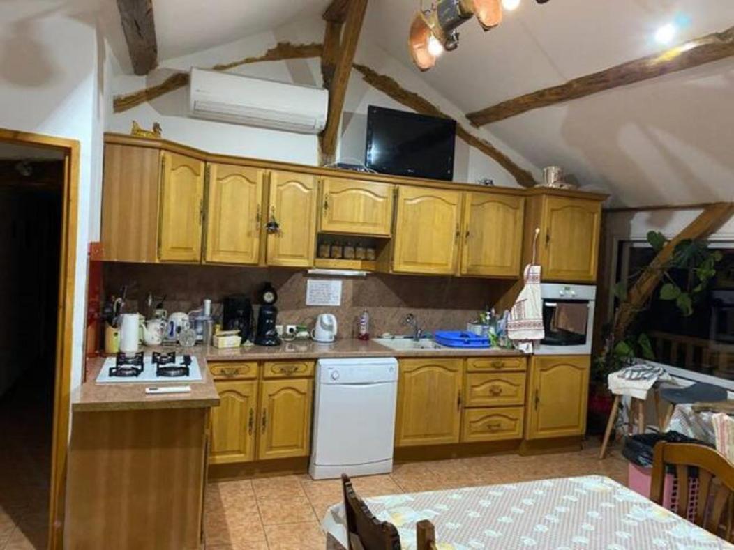 Gite A La Ferme Montesquieu-Avantes Екстер'єр фото